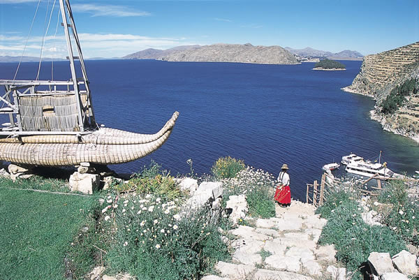 インカ帝国誕生伝説の島「太陽の島」に泊まってタイムスリップしよう